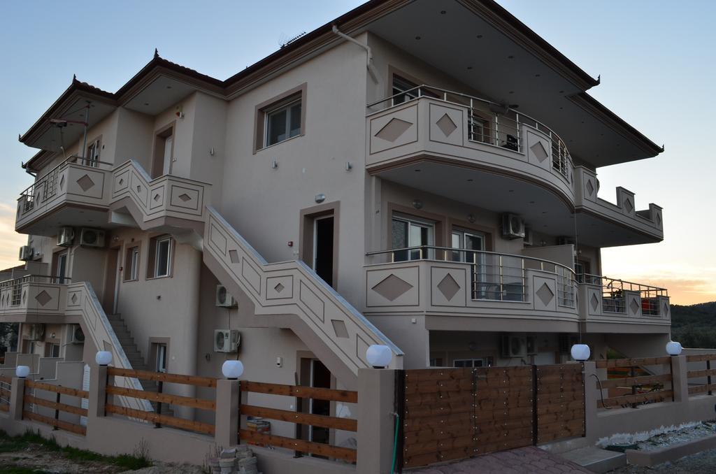 Thassos Grand Villas Apartments & Studios Limenaria  Exteriör bild